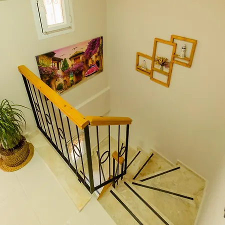 Henna Villa *